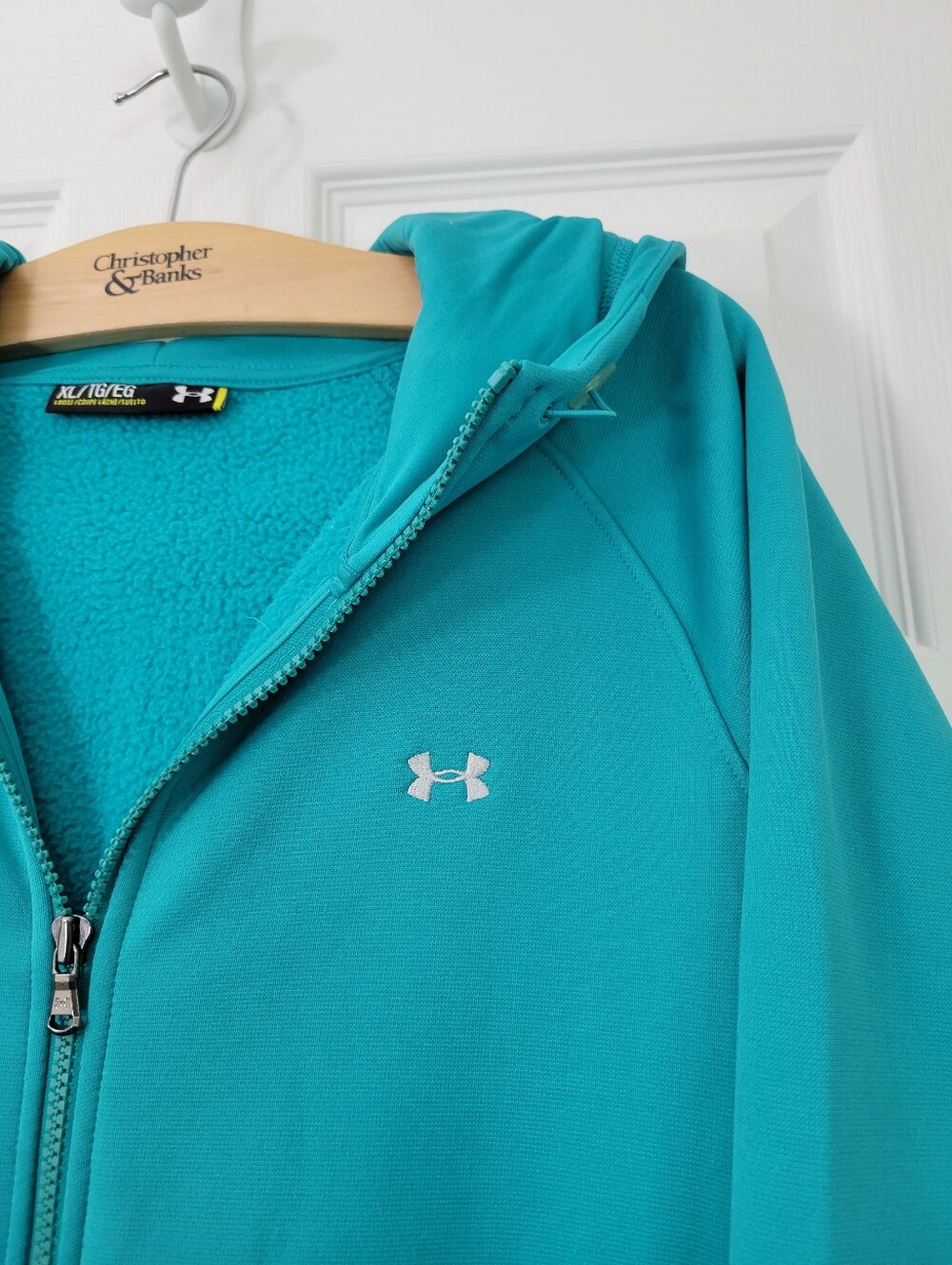 Under Armor Women's Teal Zip Up Hoodie Size XL - Picture 2 of 7